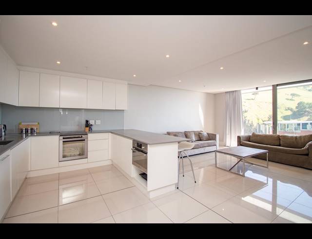 2 BEDROOM APARTMENT TO LET IN DE WATERKANT